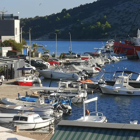 Vinisce شقة Vinišće